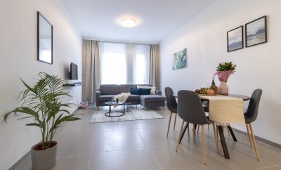 Luxurious 1bdr In City Center