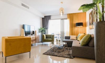 Designer 2 Bedrooms Apartment Parking City Center